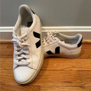 Veja Wome’s Classic White and Black Sneakers